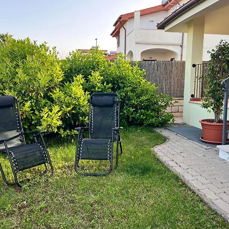 Villa Casa Grecale Girasole Esterno foto